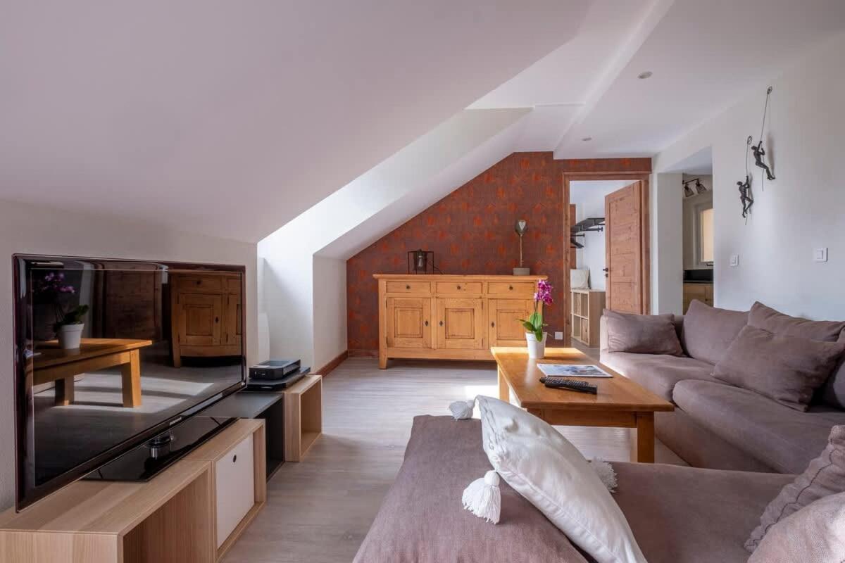 L'Appart 52, Magnifique Duplex En Plein Coeur De Chamonix-Mont-Blanc Esterno foto
